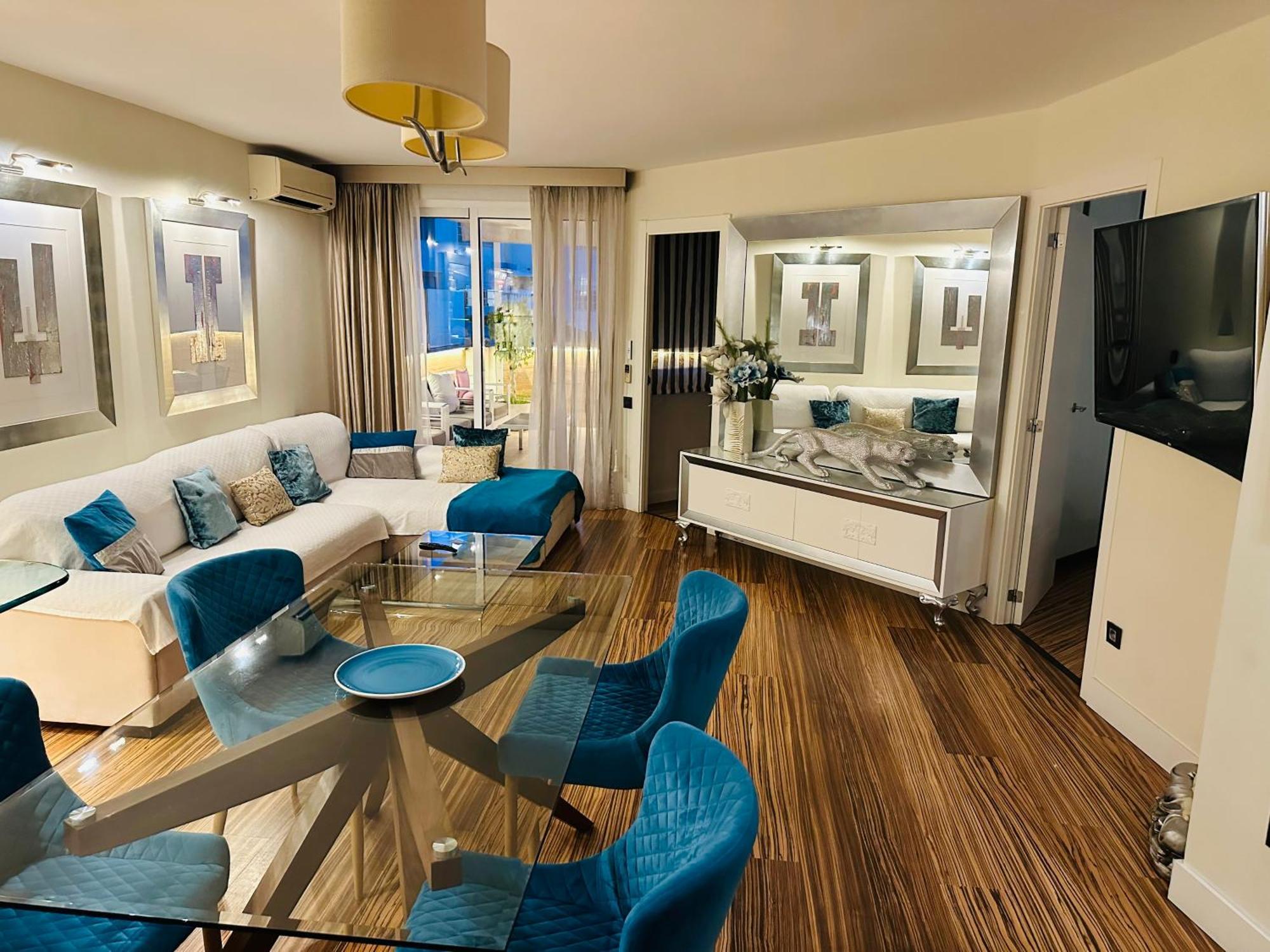 Luxury Apartament In Marina Беналмадена Екстериор снимка